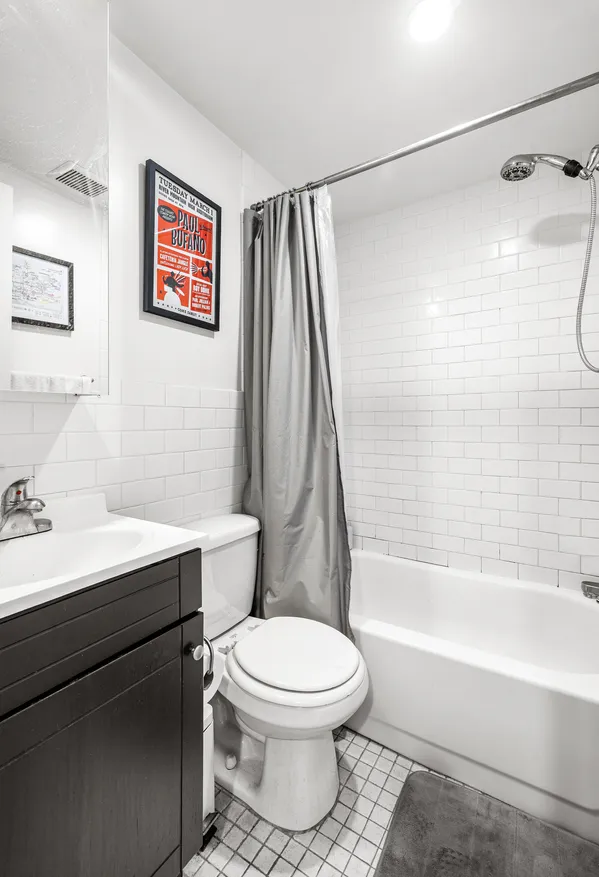 $3,600 | 82 East 7th Street, Unit 2 | East Village