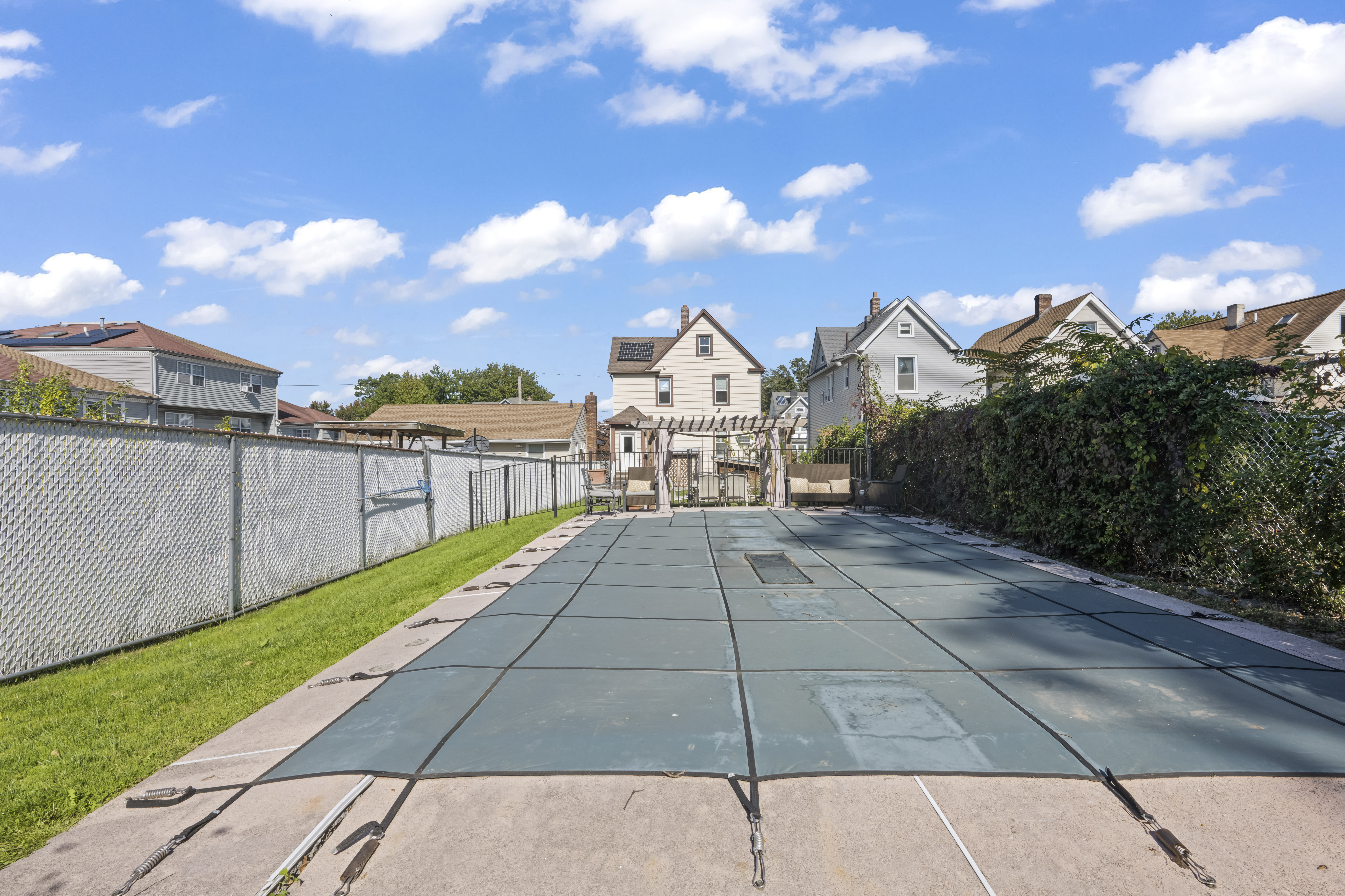 704 Delafield Avenue Staten Island, NY 10310 - Photo 27 of 35 a view of a pathway with a wrought fence