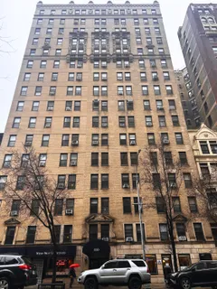 $975,000 | 110 West 86th Street, Unit 16C | Upper West Side