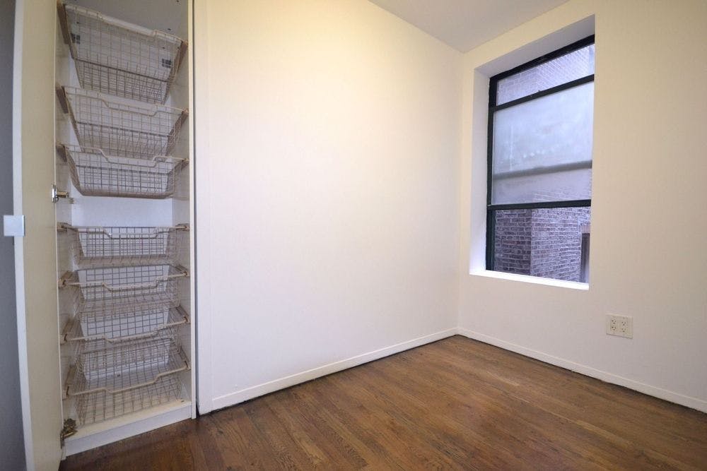 529 Broome Street, Unit 26 Manhattan, NY 10013 - Photo 5 of 7