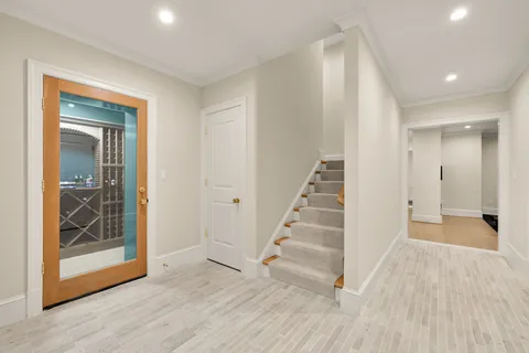 $4,100,000 | 5537 Hawthorne Place Northwest, Washington, DC 20016