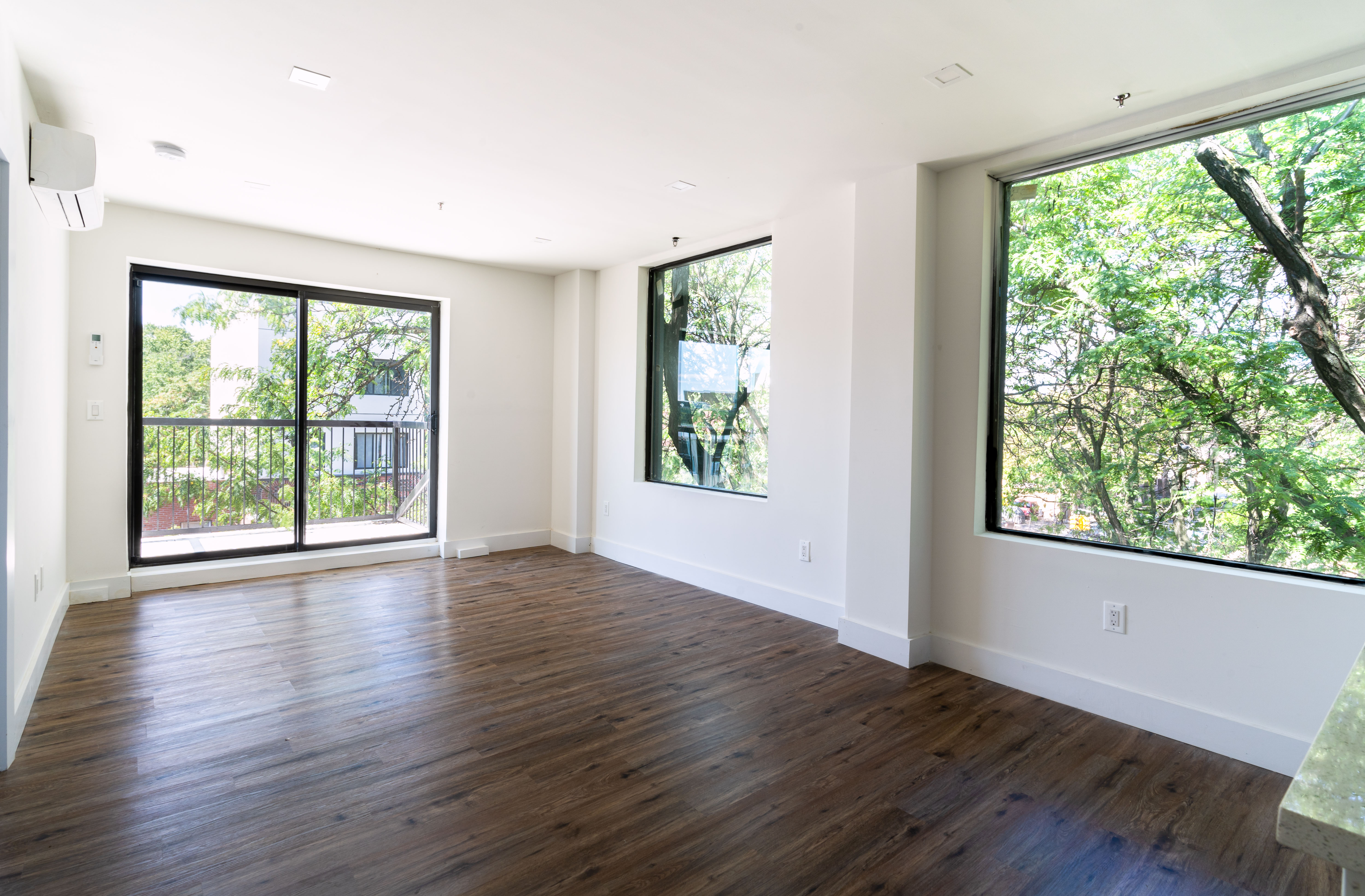 101 Patchen Avenue, Unit 3C Brooklyn, NY 11221 - Photo 2 of 8