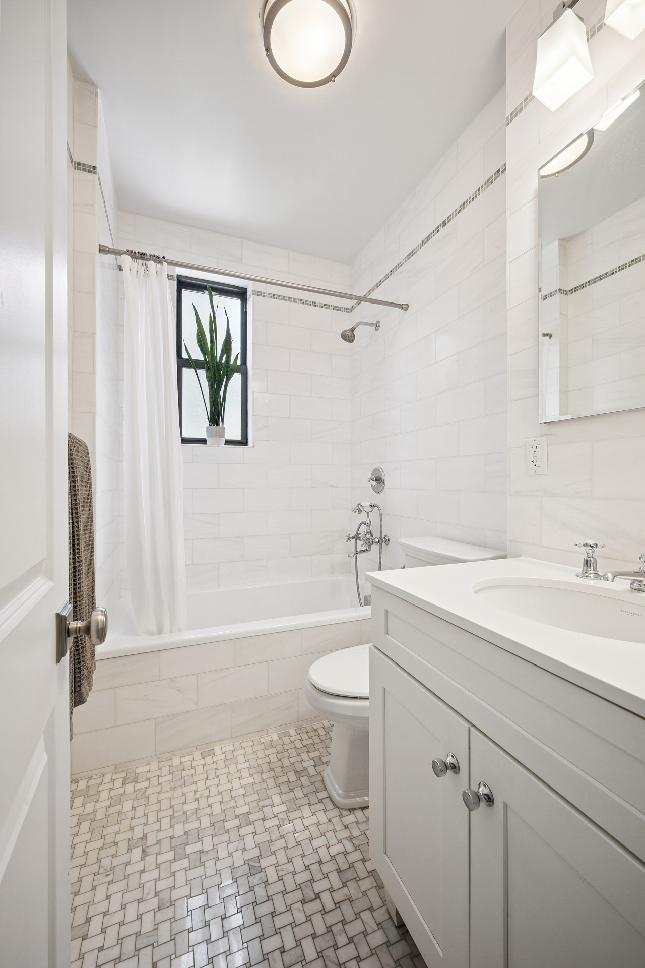 599 West End Avenue, Unit 3A Manhattan, NY 10024 - Photo 16 of 17