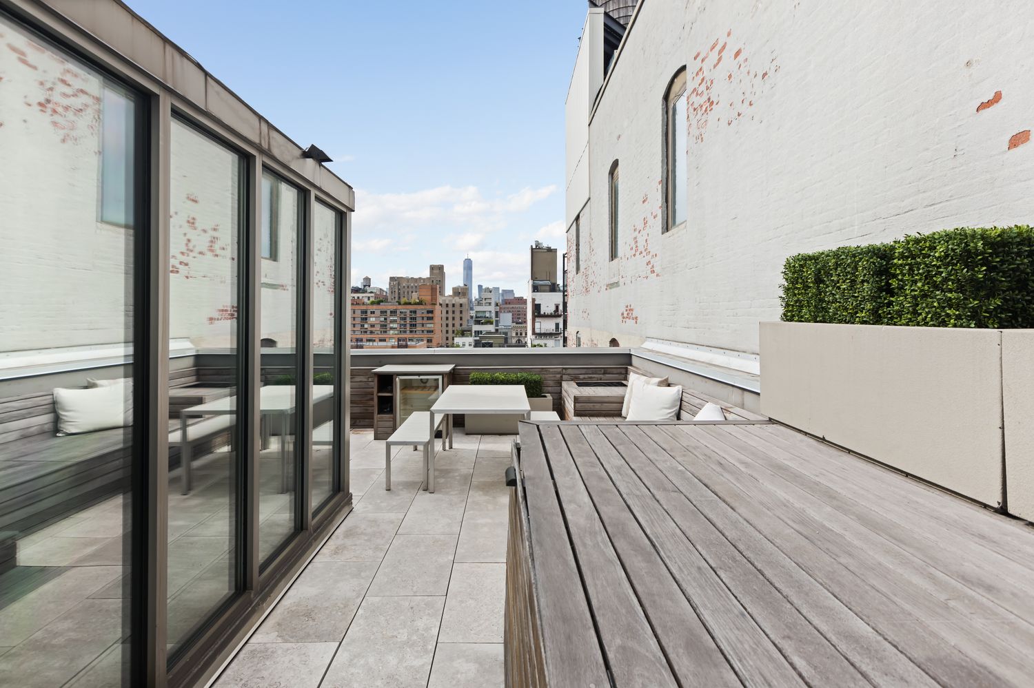 $2,800,000 | 136 West 17th Street, Unit PHB | Chelsea