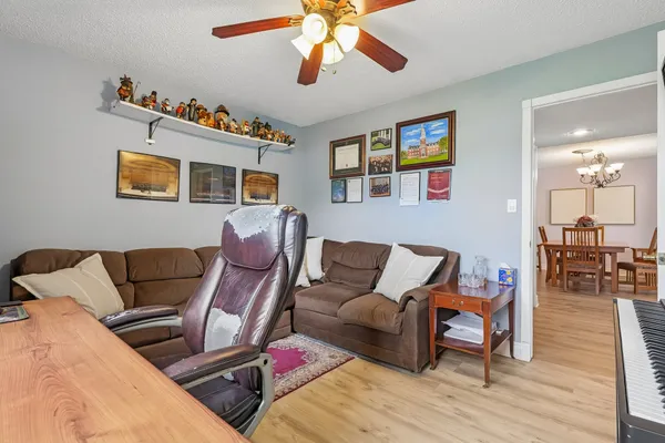 $399,900 | 254 Willowbrook Drive, North Brunswick, NJ 08902