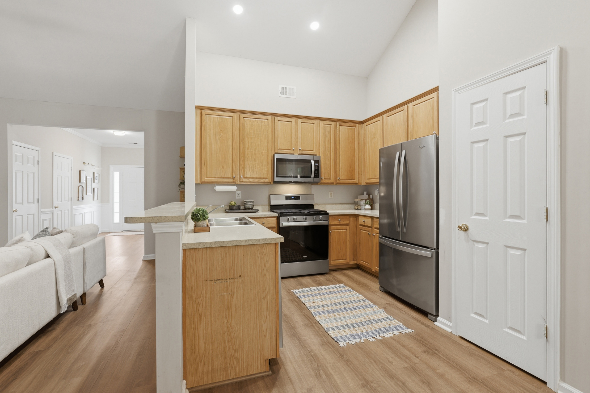 2454 Carmathen Road Charlotte, NC 28269 - Photo 8 of 41