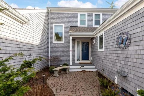 $724,900 | 16 Butten Mews, Plymouth, MA 02360