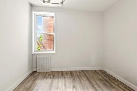$360,000 | 2727 Ocean Parkway, Unit C27 | Brighton Beach