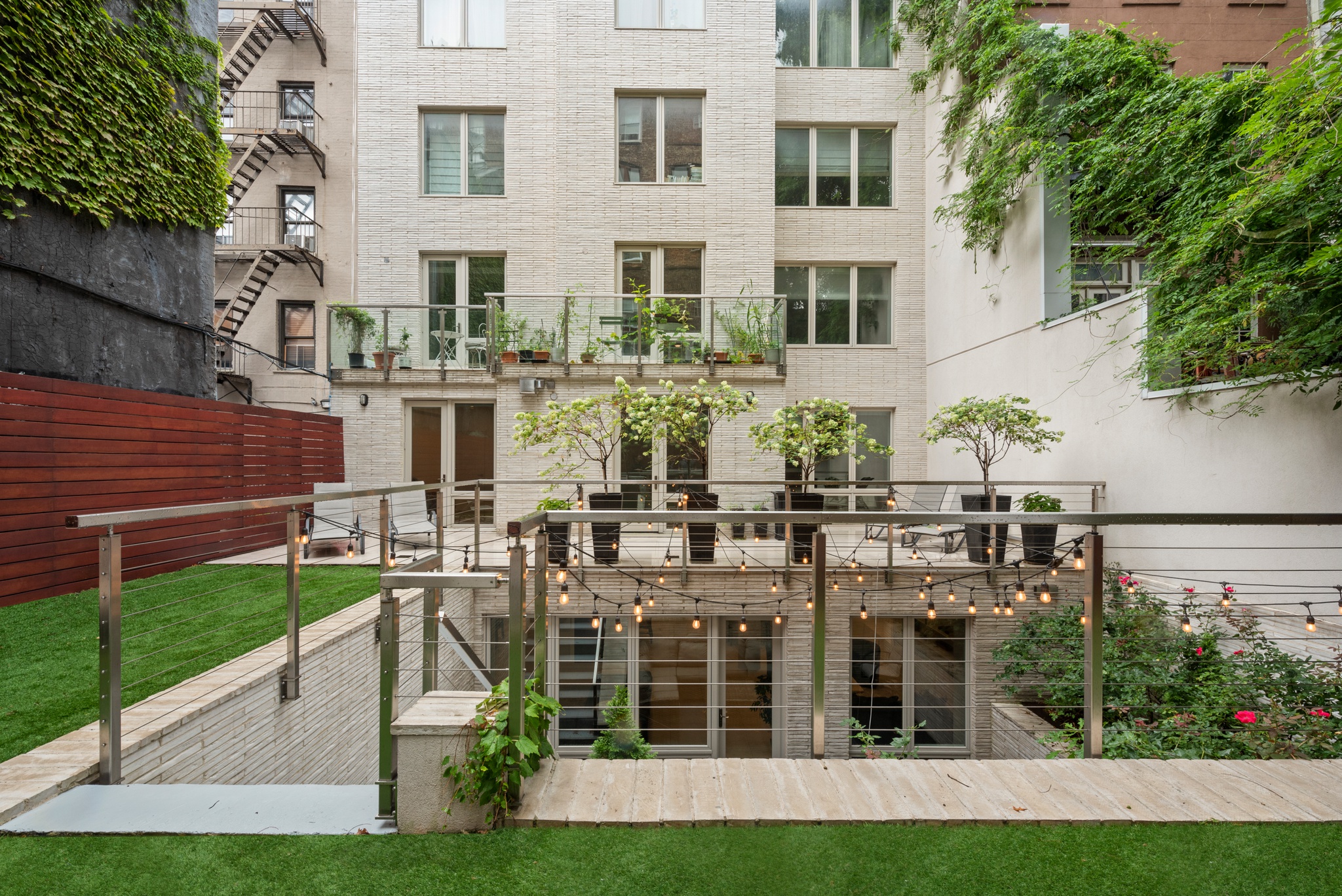 355 East 19th Street, Unit TH Manhattan, NY 10003 - Photo 4 of 27