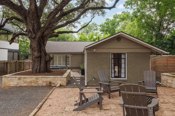 $790,000 | 412 Crockett Street, Austin, TX 78704