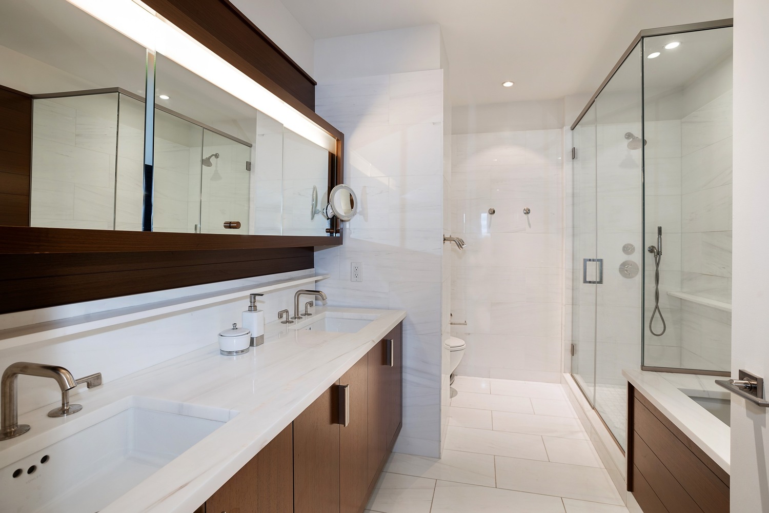 60 Riverside Boulevard, Unit 1101 Manhattan, NY 10069 - Photo 5 of 9