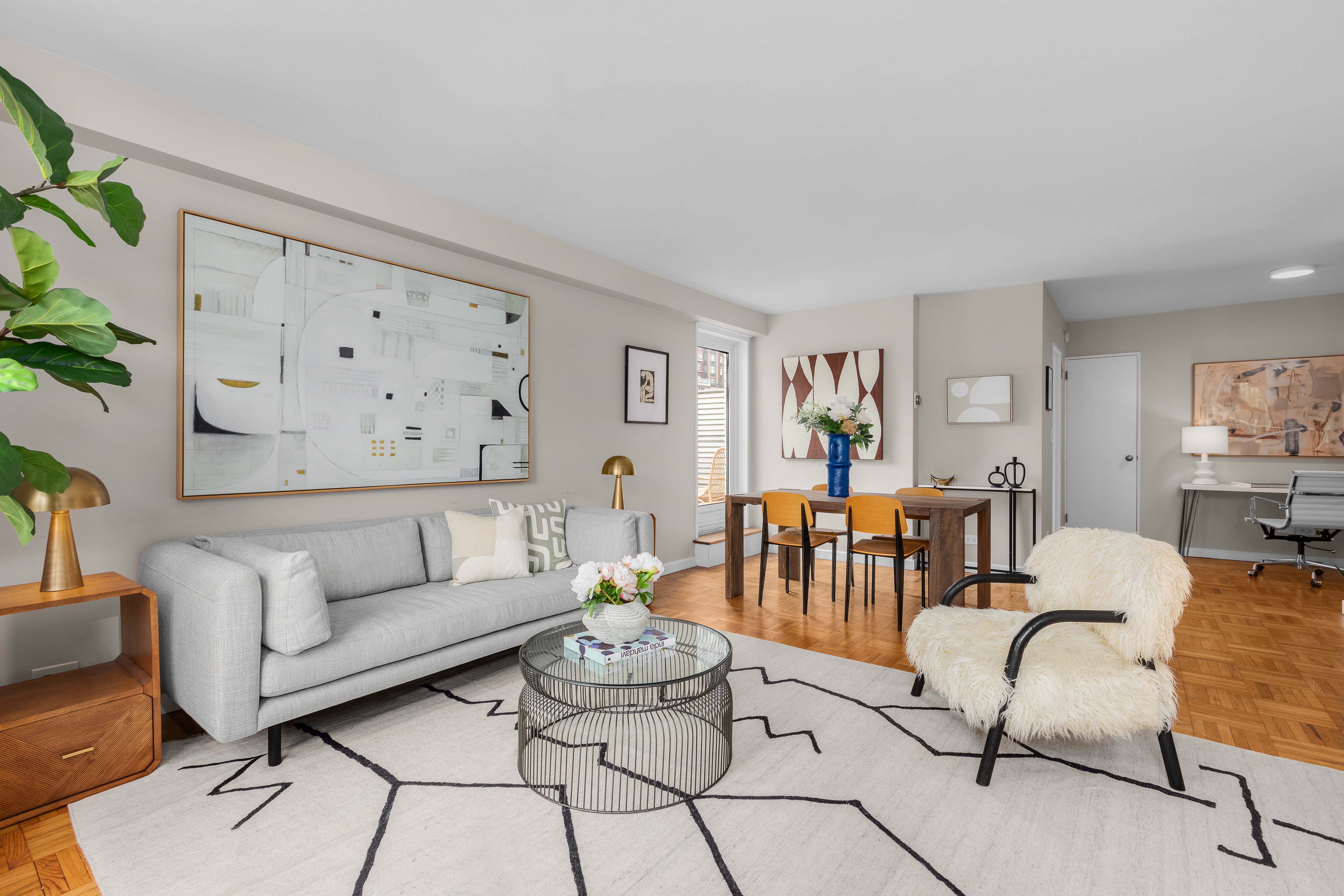 207 East 74th Street, Unit 11G Manhattan, NY 10021 - Photo 4 of 19