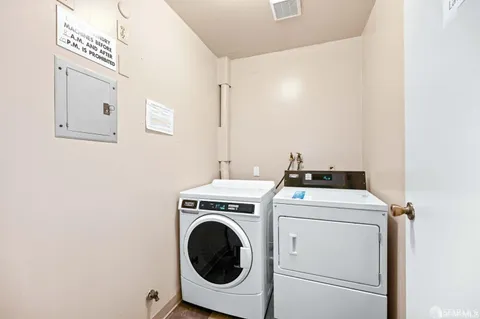 $299,000 | 199 Montecito Avenue, Unit 206, Oakland, CA 94610
