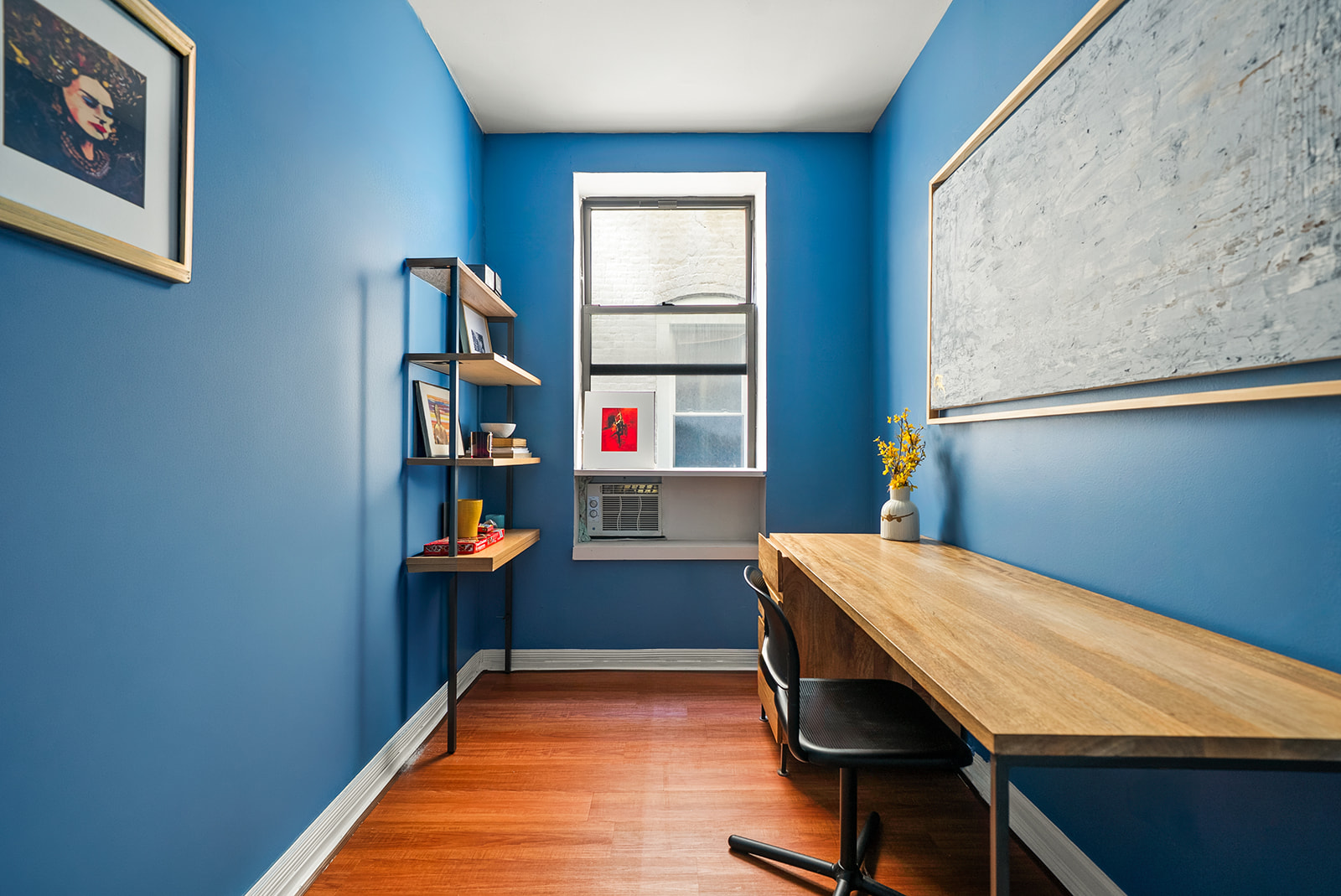364 West 121st Street, Unit 4A Manhattan, NY 10027 - Photo 8 of 12 a room with furniture and window