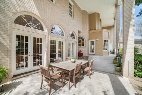$2,400,000 | 1403 Prestwood Place, Austin, TX 78746