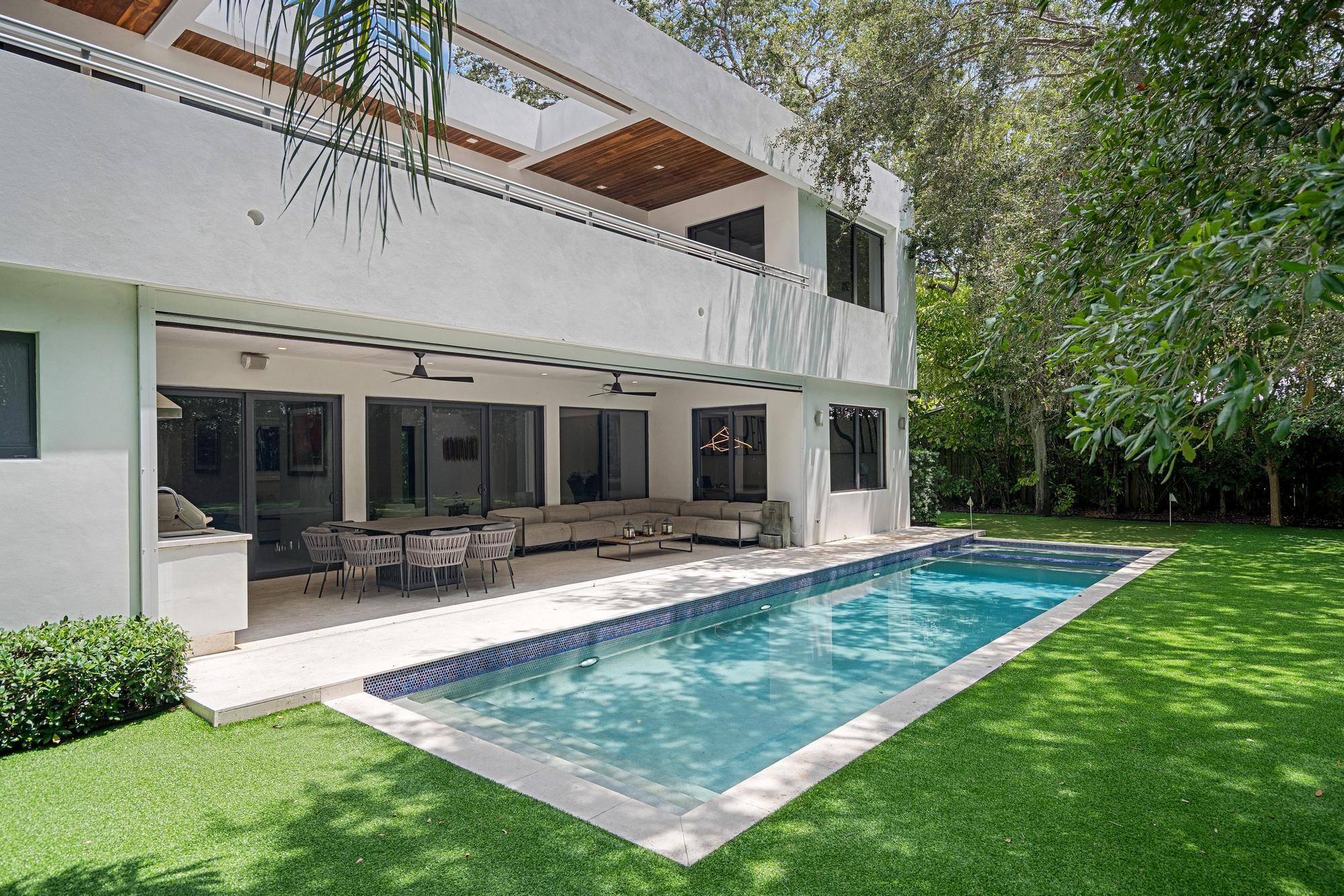 1760 Chucunantah Road Miami, FL 33133 - Photo 23 of 59 Gallery Image 23