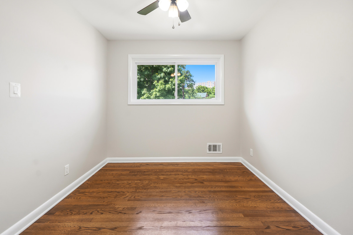 1446 Roxanna Road Northwest Washington, DC 20012 - Photo 18 of 32