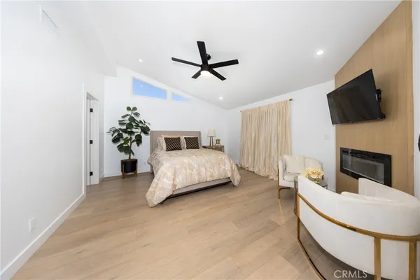 $1,988,000 | 12746 Martha Ann Drive, Los Alamitos, CA 90720