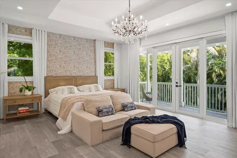 $4,200,000 | 5700 Southwest 86th Street, Miami, FL 33143