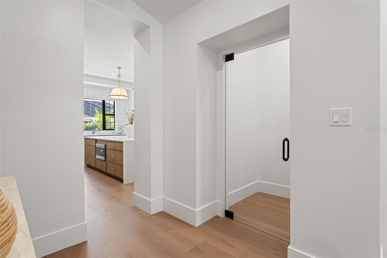 $4,200,000 | 804 Idlewood Drive, Tampa, FL 33609