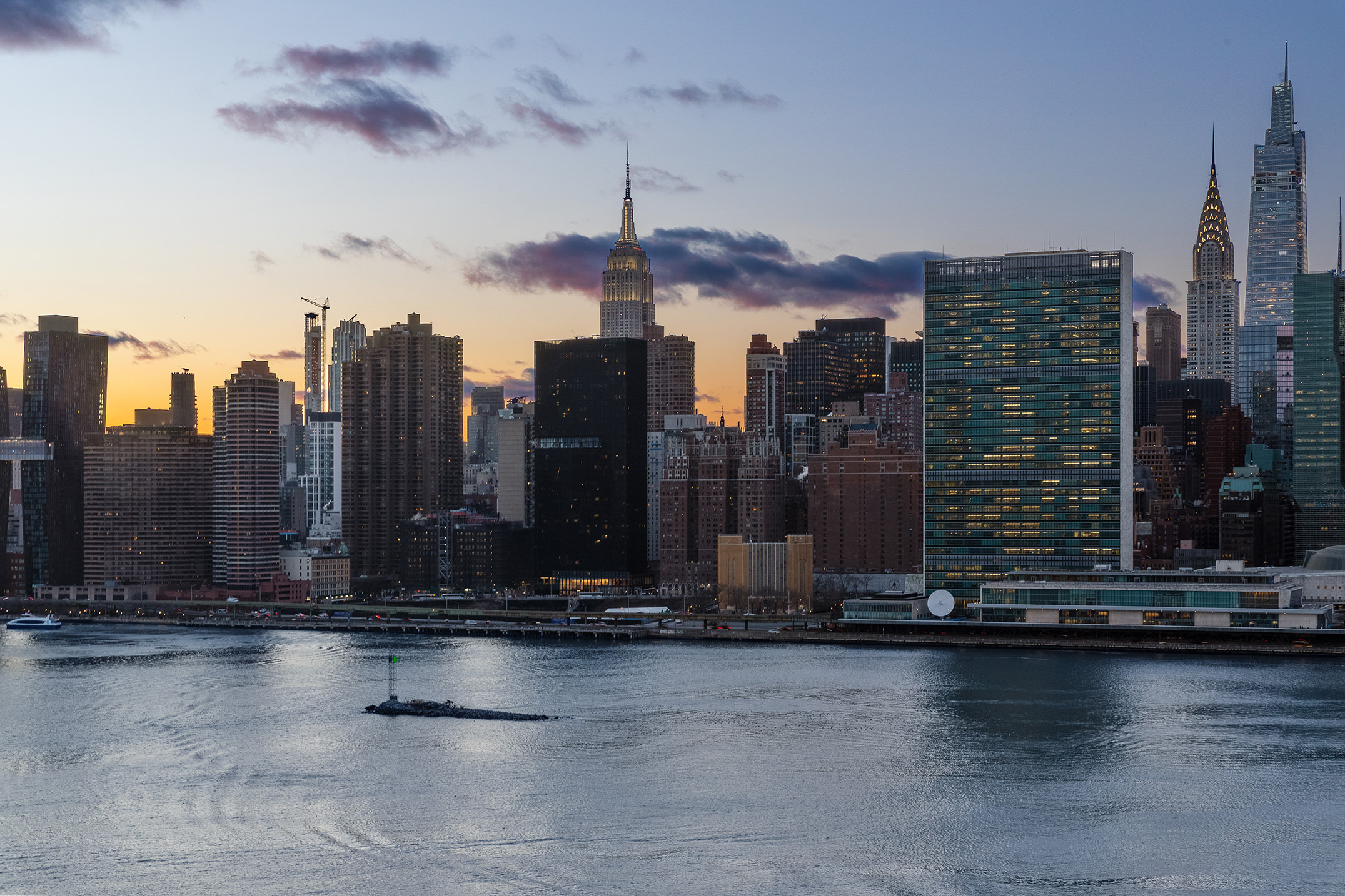 46-30 Center Boulevard, Unit PH8 Queens, NY 11109 - Photo 21 of 32 a view of a city with tall buildings