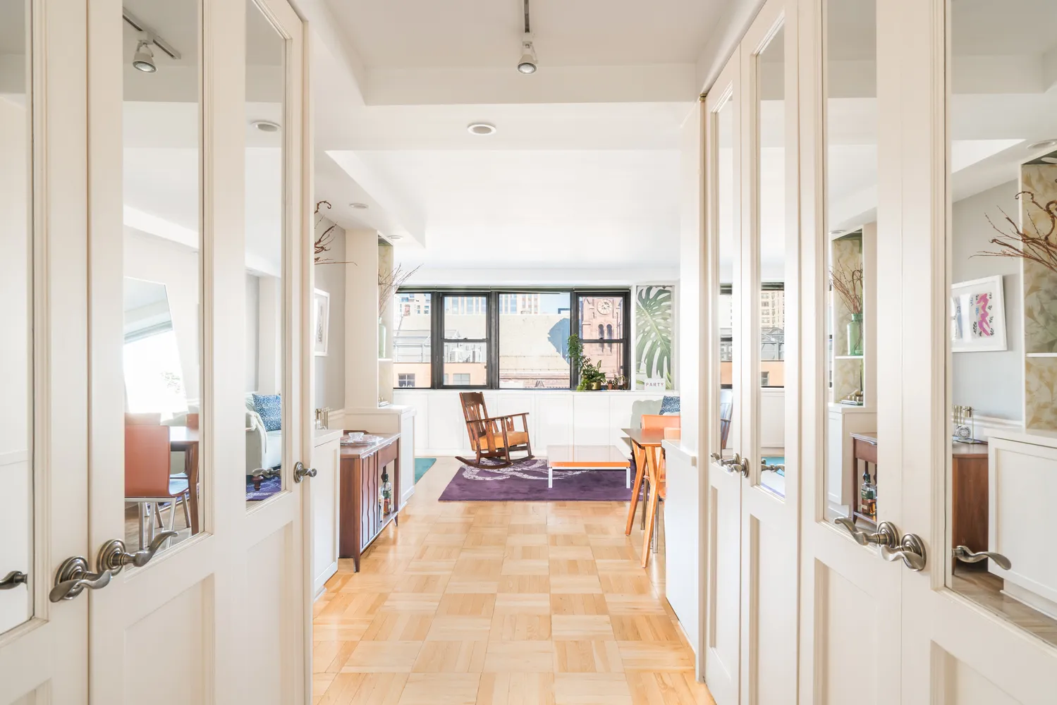 $525,000 | 230 East 15th Street, Unit 8N | Gramercy