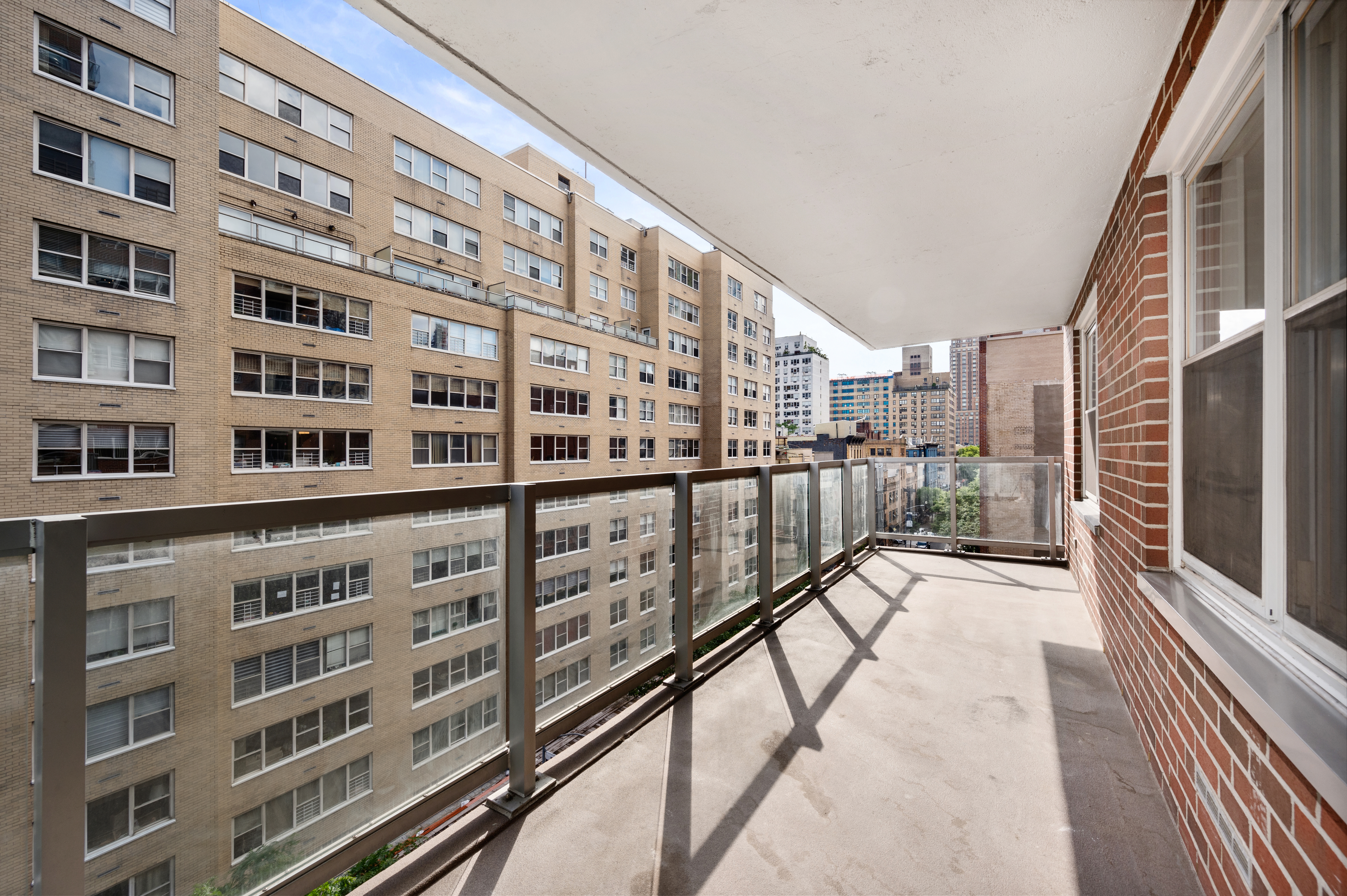 363 East 76th Street, Unit 8A Manhattan, NY 10021 - Photo 4 of 11