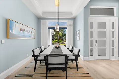 $2,500,000 | 1963 Bethany Place, Naples, FL 34109