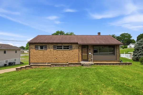 $224,900 | 25 Dolly Avenue, Jeannette, PA 15644
