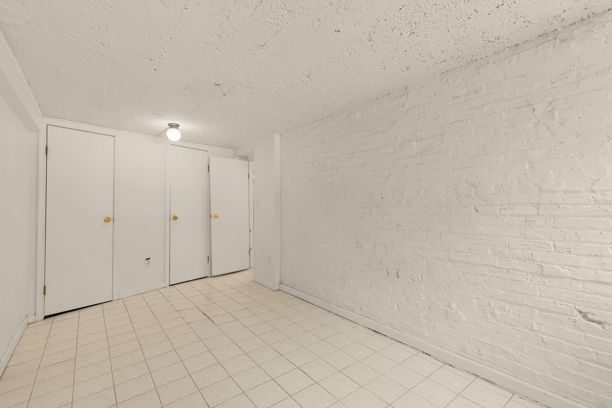 2820 38th Street Northwest Washington, DC 20007 - Photo 43 of 54