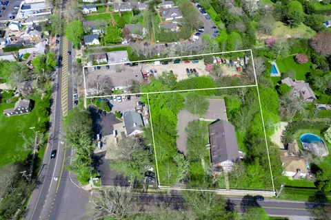 $19,000,000 | 136 Main Street, Amagansett, NY 11930
