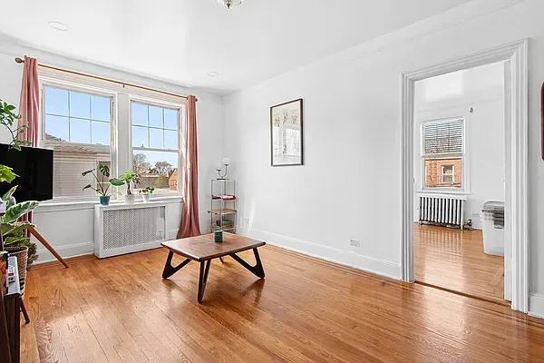 $2,500 | 63-33 Haring Street, Unit 2R | Rego Park