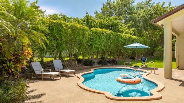 $1,735,000 | 14831 Southwest 95th Court, Miami, FL 33176