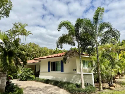$2,390,000 | 515 Daroco Avenue, Coral Gables, FL 33146