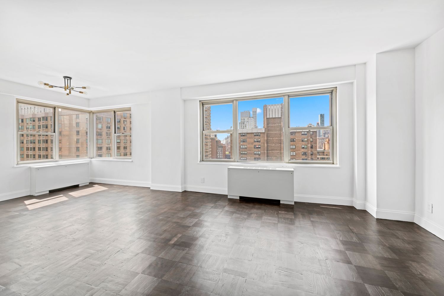 $2,443,800 | 360 East 72nd Street, Unit C2001 | Lenox Hill