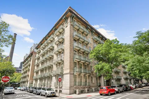 $512,500 | 516 East 78th Street, Unit 3O | Upper East Side