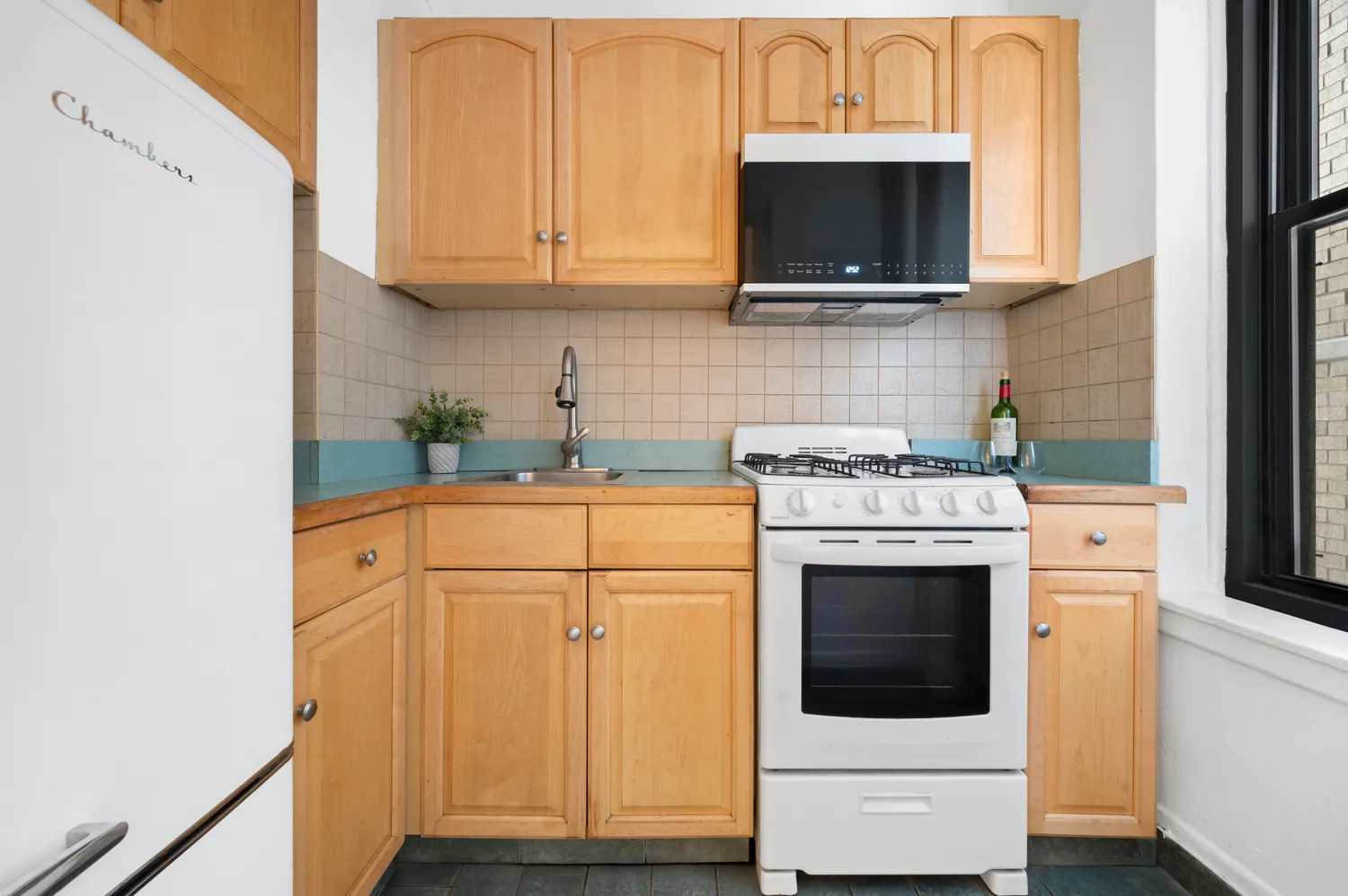 $2,900 | 7 Park Avenue, Unit 6E | Murray Hill