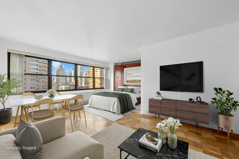 $499,000 | 180 West End Avenue, Unit 21J | Upper West Side