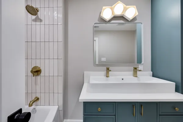 $1,499,900 | 2504 Deerfoot Trail, Austin, TX 78704