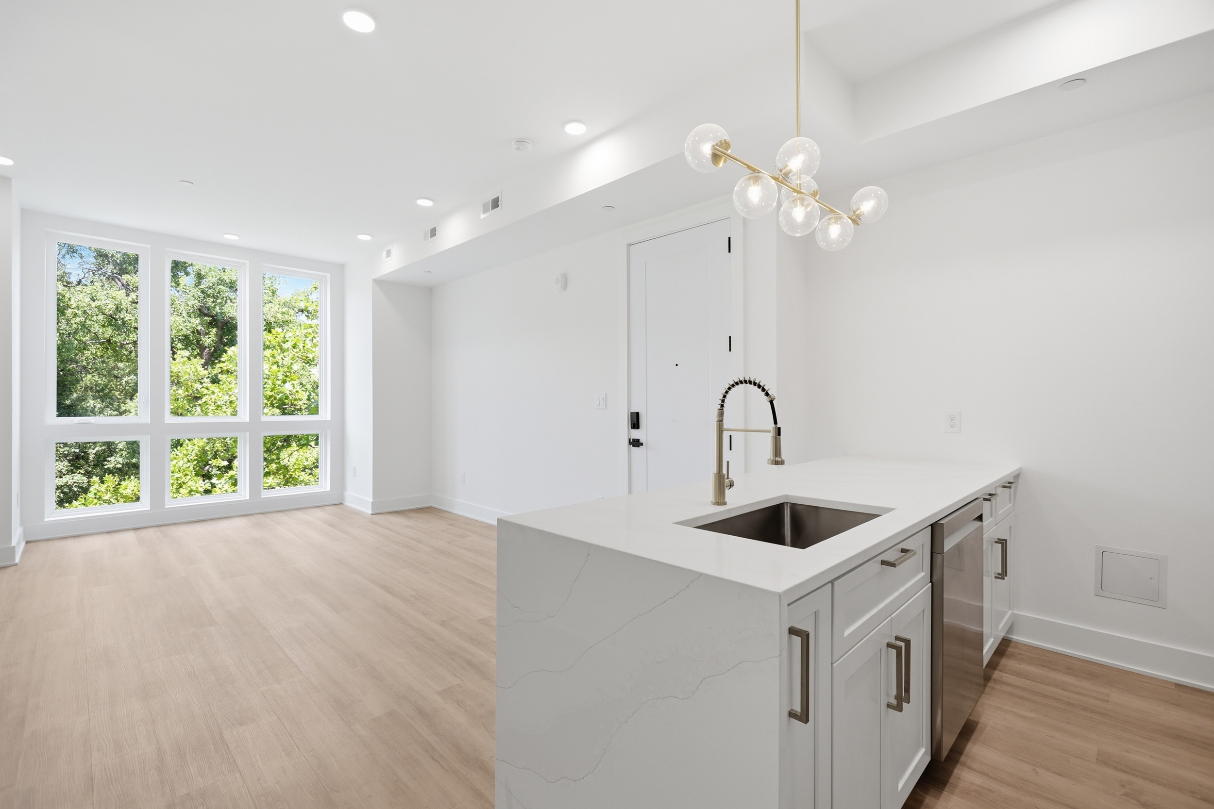 2105 M Street Northeast, Unit PH2 Washington, DC 20002 - Photo 16 of 32 Gallery Image 16