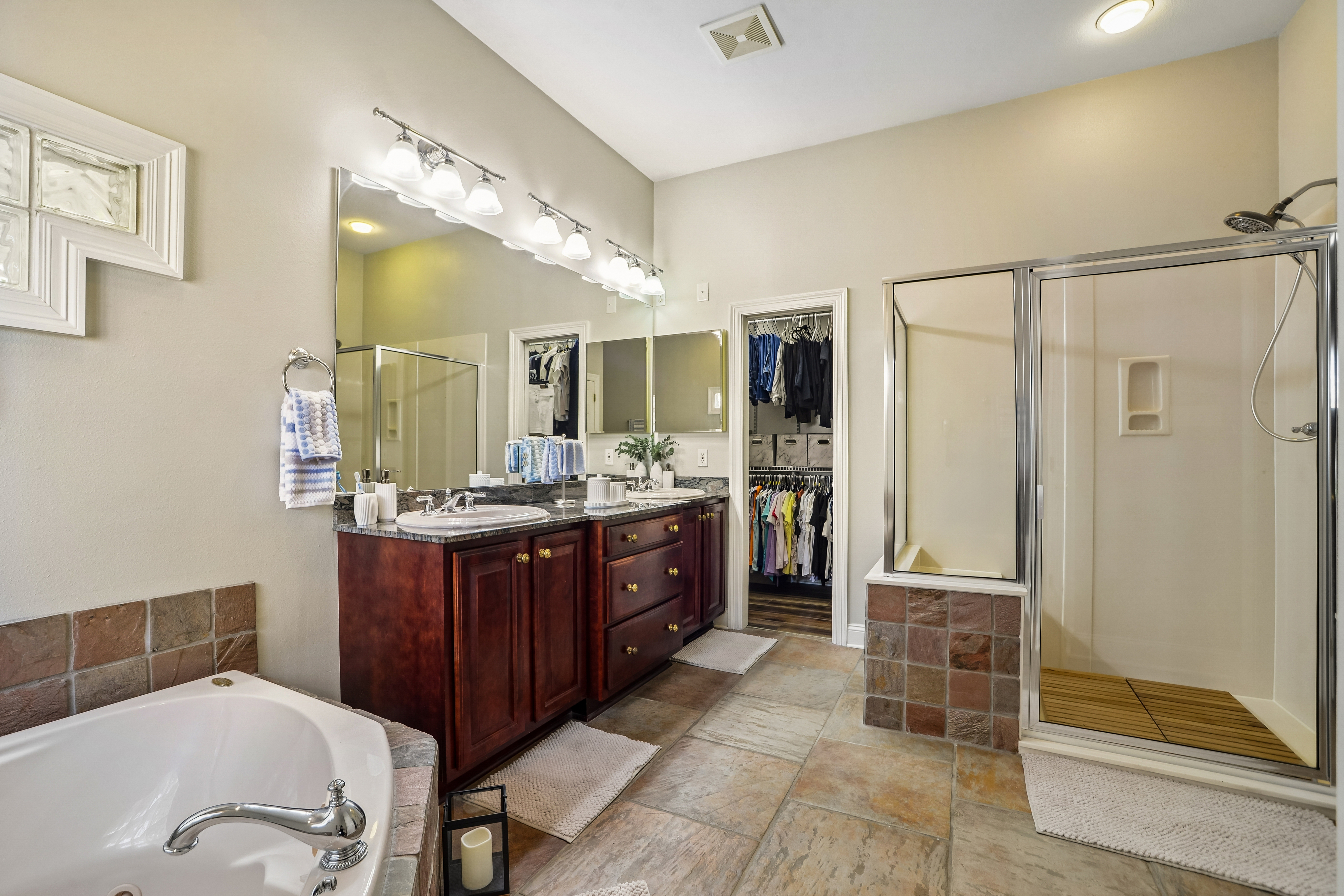 10141 Chenevert Road Westwego, LA 70094 - Photo 8 of 36