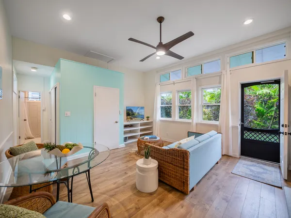 $3,395,000 | 244 Awakea Road, Kailua, HI 96734