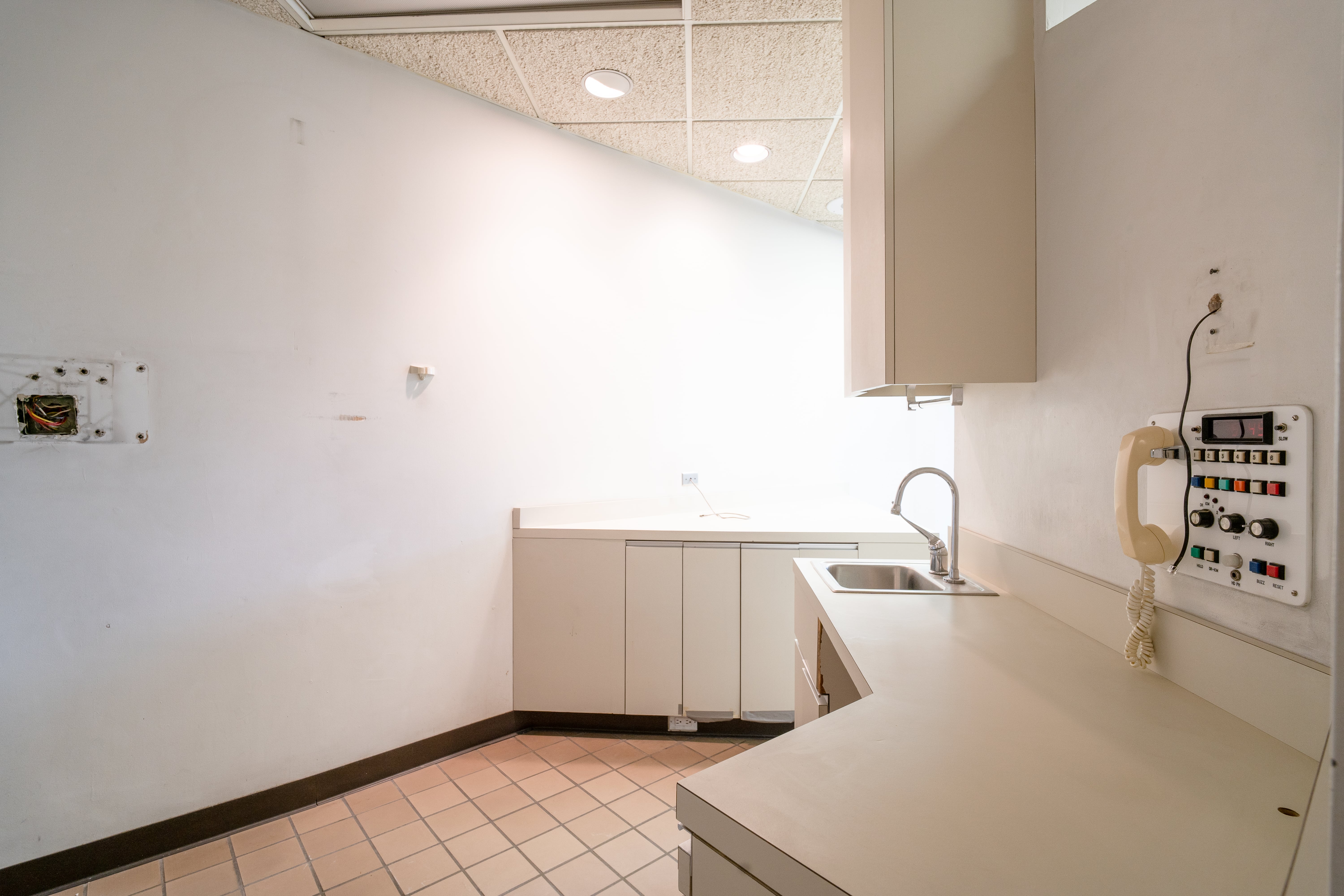 70 East 10th Street, Unit 1B Manhattan, NY 10003 - Photo 4 of 7