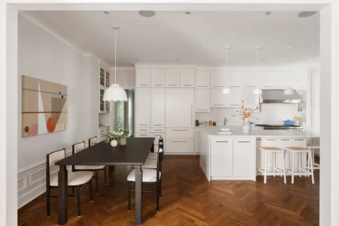 $2,980,000 | 251 West 89th Street, Unit 4D | Upper West Side