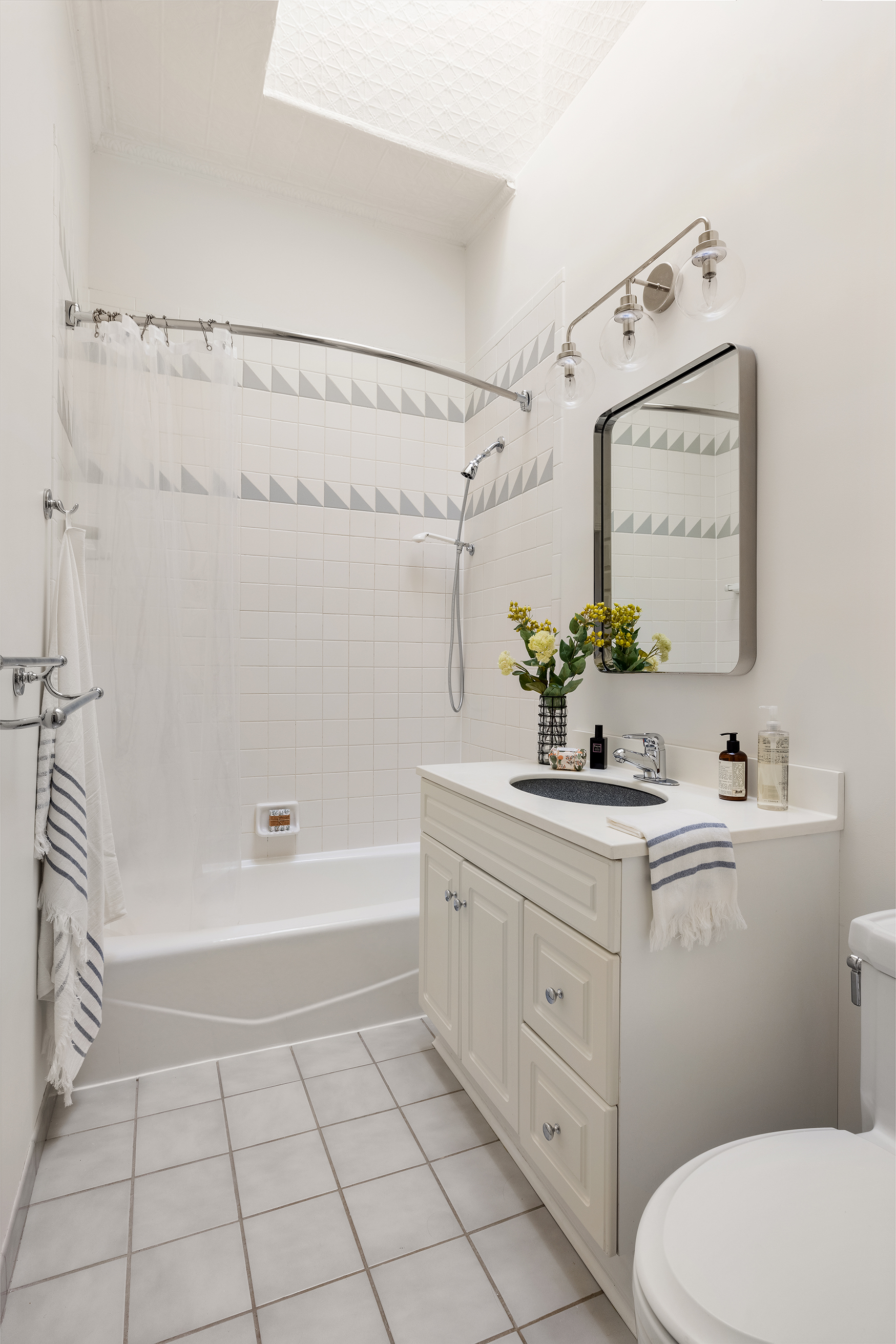 214 Park Place, Unit 4 Brooklyn, NY 11238 - Photo 14 of 18 Gallery Image 14