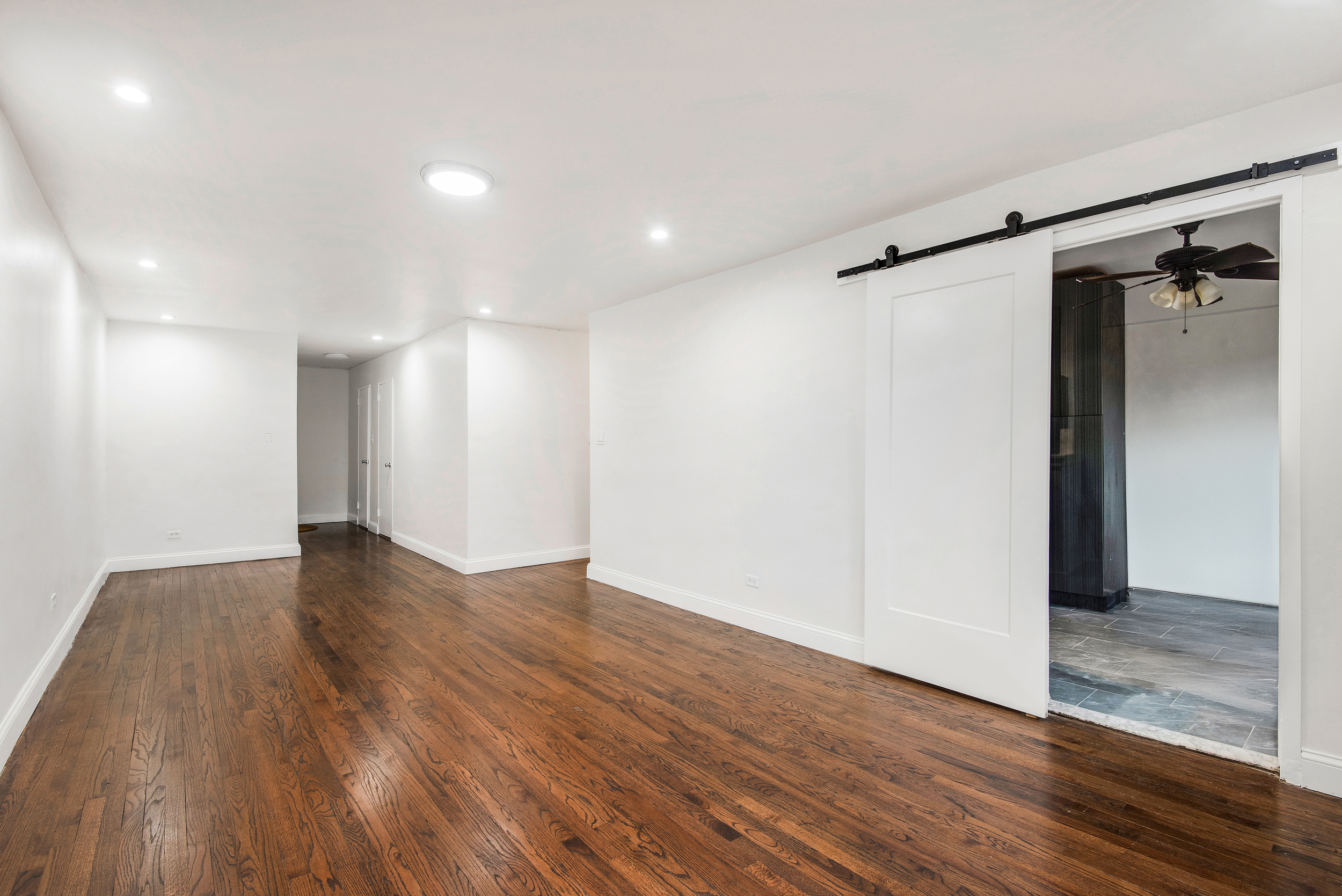 57-10 Junction Boulevard, Unit 6J Queens, NY 11373 - Photo 3 of 10
