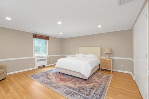 $2,495,000 | 11 Quaker Ridge Drive, Brookville, NY 11545