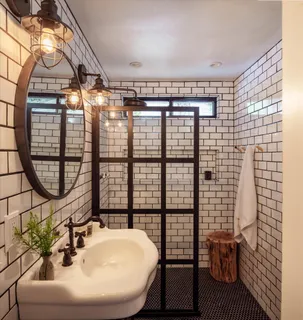 $1,549,000 | 8421 Kirkwood Drive, Los Angeles, CA 90046