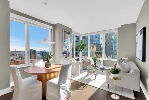 $1,635,000 | 388 Bridge Street, Unit 39G | Downtown Brooklyn