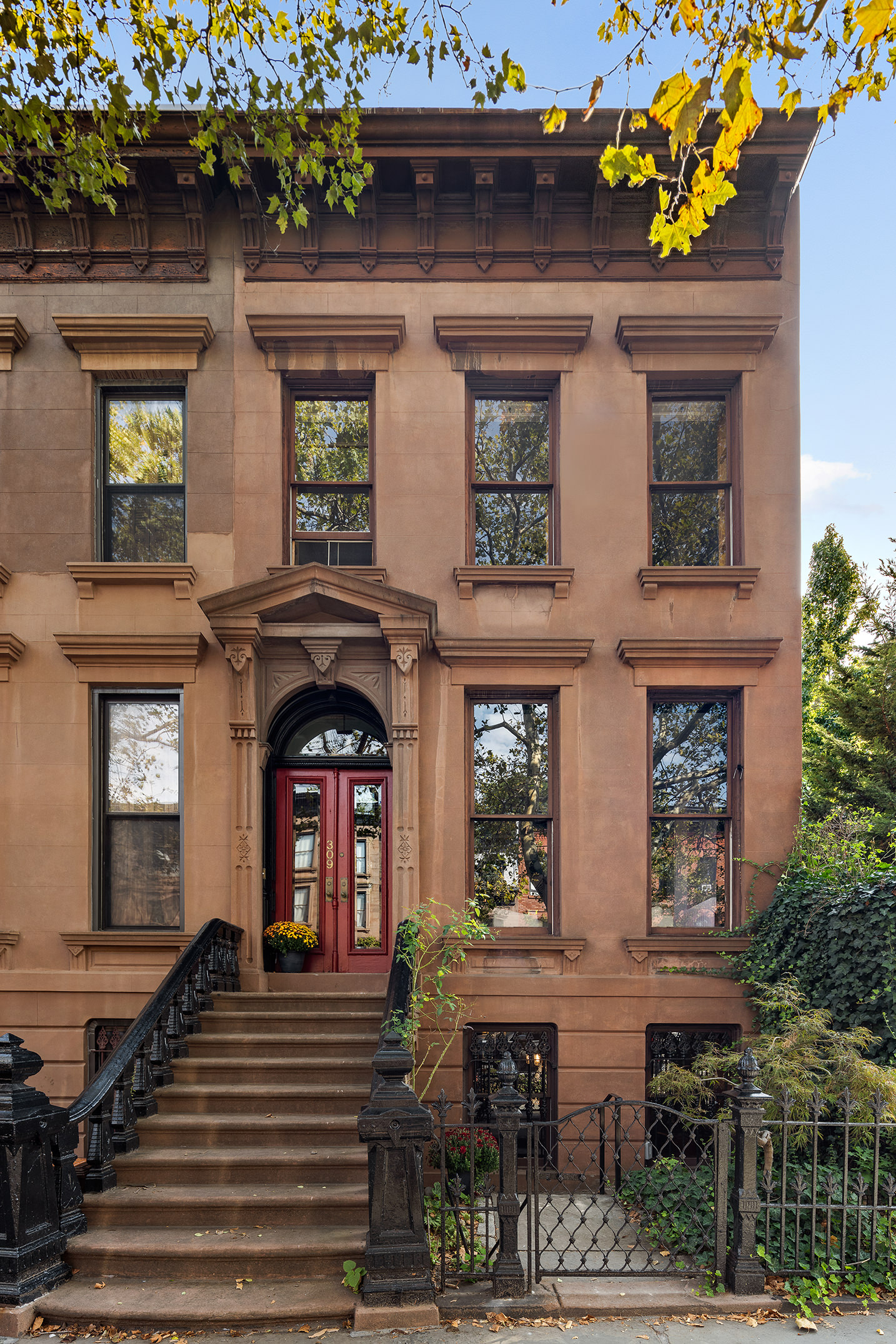 309 Vanderbilt Avenue Brooklyn, NY 11205 - Photo 26 of 29